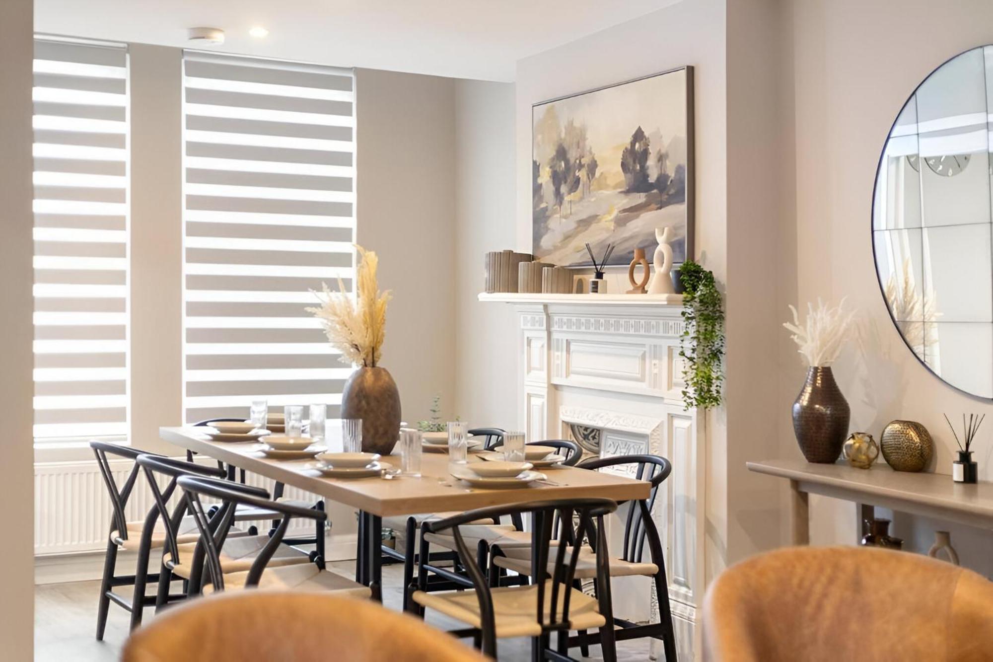 Earthy Elegance Stylish 4br For Urban Escapes * Londra