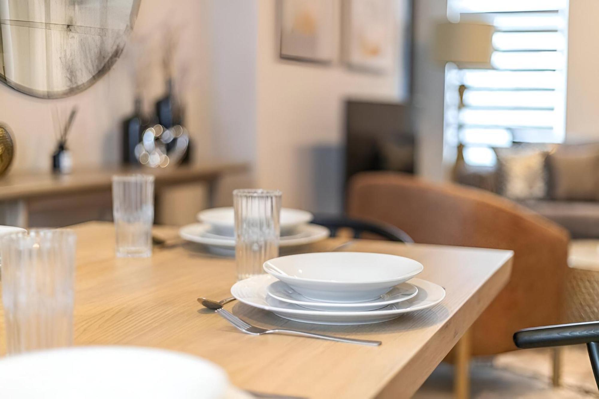 Earthy Elegance Stylish 4br For Urban Escapes * Londra